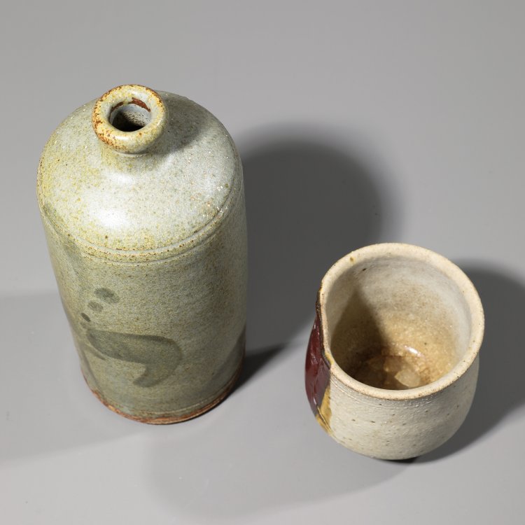 Bild 2 zu Objekt, Two ceramics, Jun Isezaki,Susanne Saida, K-13O 51