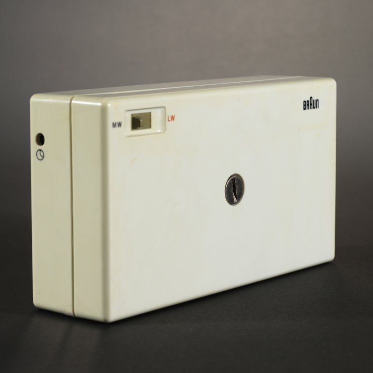 Bild 2 zu Objekt, Transistorradio Modell T 31, Dieter Rams, Braun AG, K-14 397
