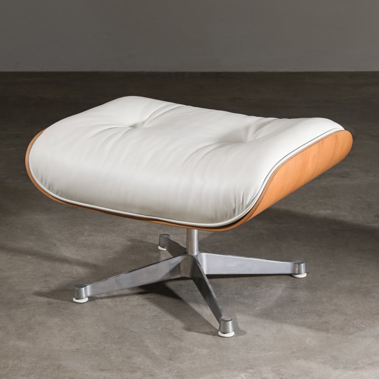 Bild 4 zu Objekt, White Lounge Chair + Ottomane, Charles & Ray Eames, Vitra, K-14 485