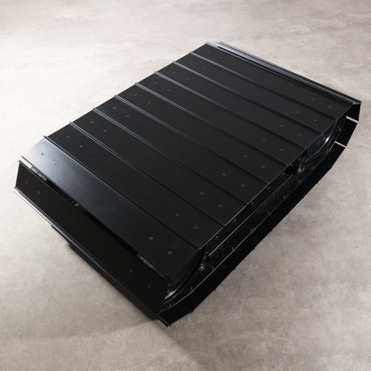 Bild 1 zu Objekt, Side table / sofa table model Tankette, Paolo Pallucco,Mireille Rivier, Pallucco, K-14 632