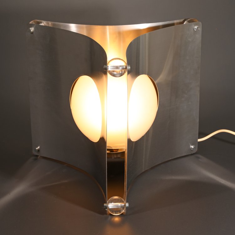 Bild 2 zu Objekt, table lamp model TAW, Luigi Massoni, iGuzzini, K-14 565