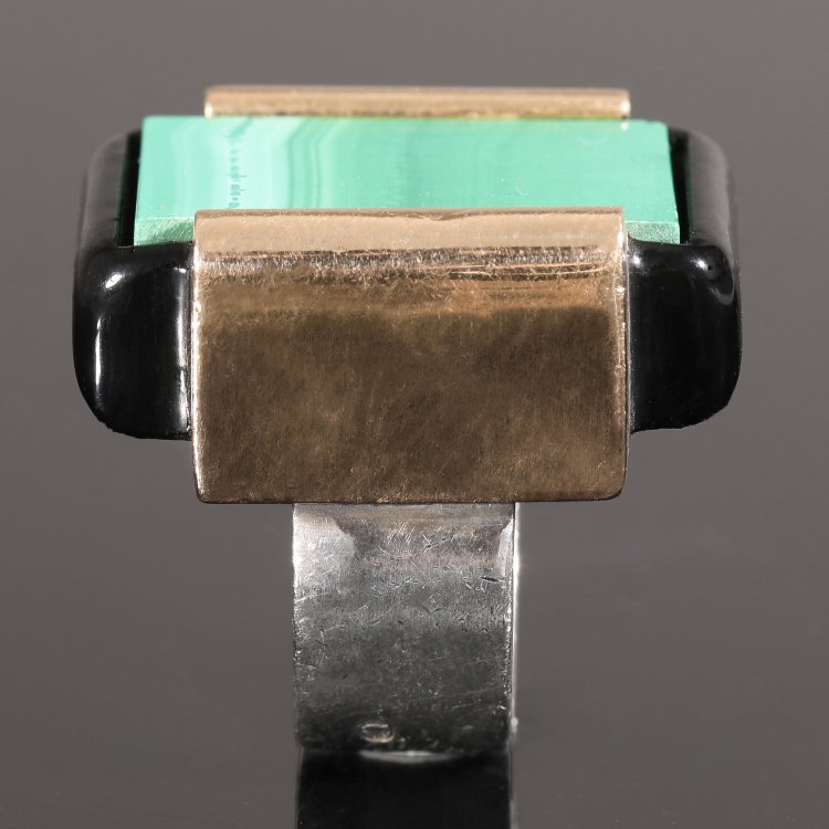 Bild 3 zu Objekt, Ring mit Malachit, um 1940, Jean Despr&eacute;s, K-14 56