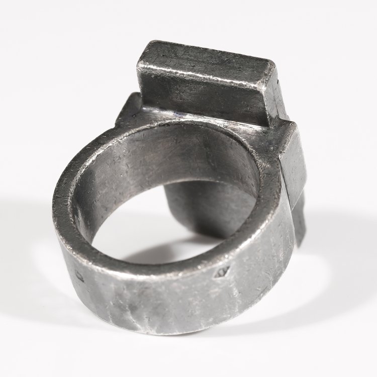 Bild 4 zu Objekt, Ring, a 1950/60, Jean Despr&eacute;s, K-14 58