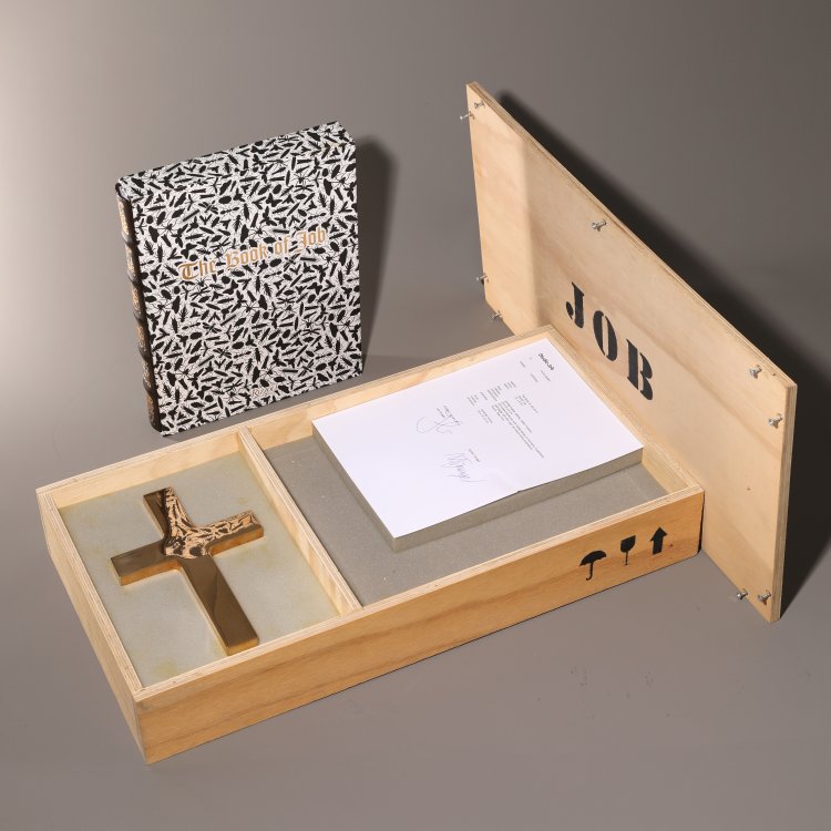 Hauptbild zu Objekt, The Book of JOB, 2010, Studio Job, K-14 336