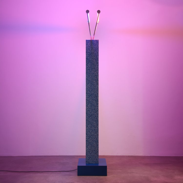 Bild 1 zu Objekt, Stehleuchte Modell Svincolo, Ettore Sottsass, Memphis, K-14 598