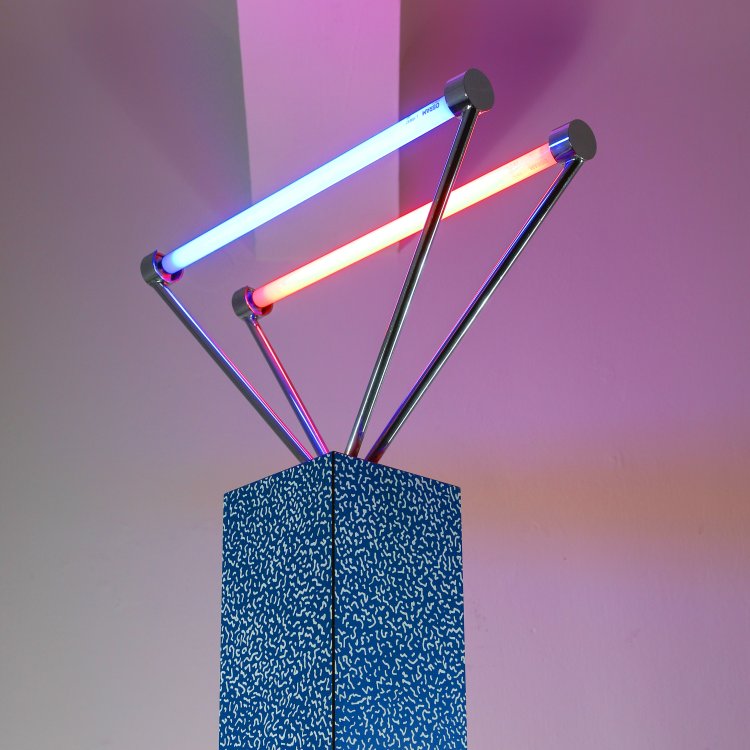 Bild 2 zu Objekt, Stehleuchte Modell Svincolo, Ettore Sottsass, Memphis, K-14 598