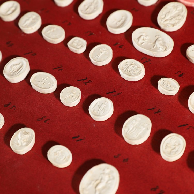 Bild 2 zu Objekt, Dactyliothek, Giovanni Liberotti (in the style of), K-14 16