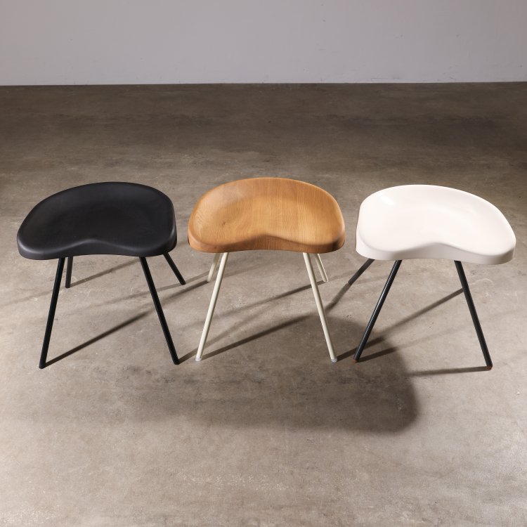 Bild 1 zu Objekt, 3 Hocker Modell Tabouret No. 307 u. a. G-Star Raw Edition, Jean Prouv&eacute;, Vitra, K-14 451