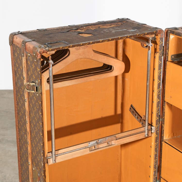 Bild 6 zu Objekt, Wardrobe, ca. 1920er-Jahre., K-14 32