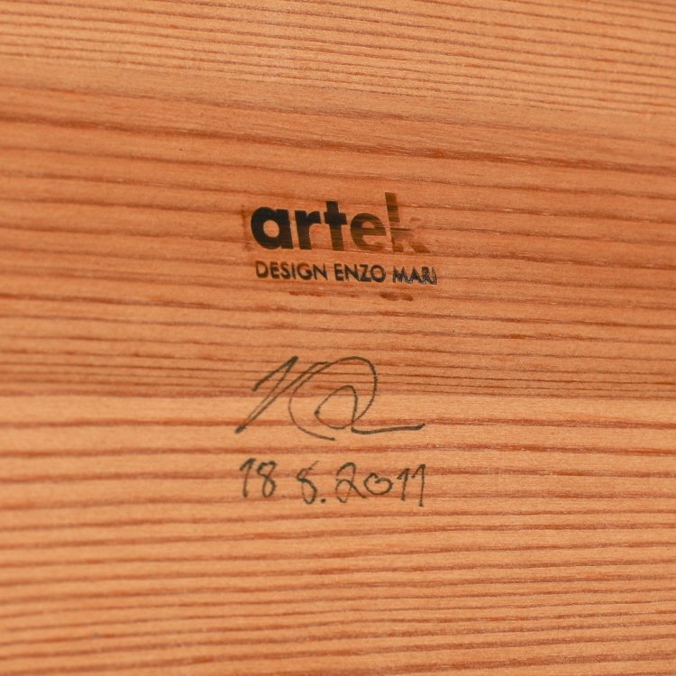 Bild 3 zu Objekt, Stuhl Modell Sedia, Enzo Mari, Artek, K-14 594