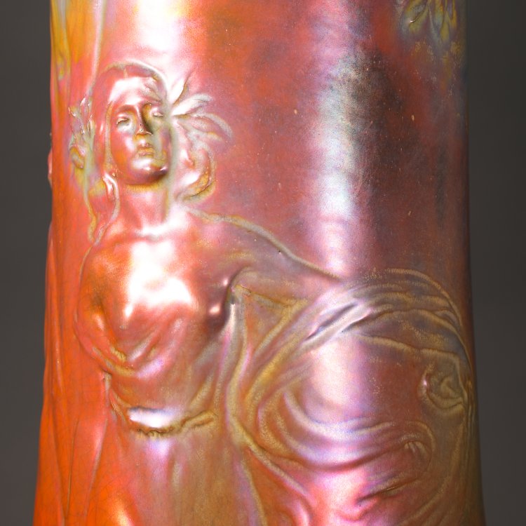 Bild 3 zu Objekt, Vase mit Reigen, um 1902, Zsolnay, Vilmos, P&eacute;cs, K-14 133