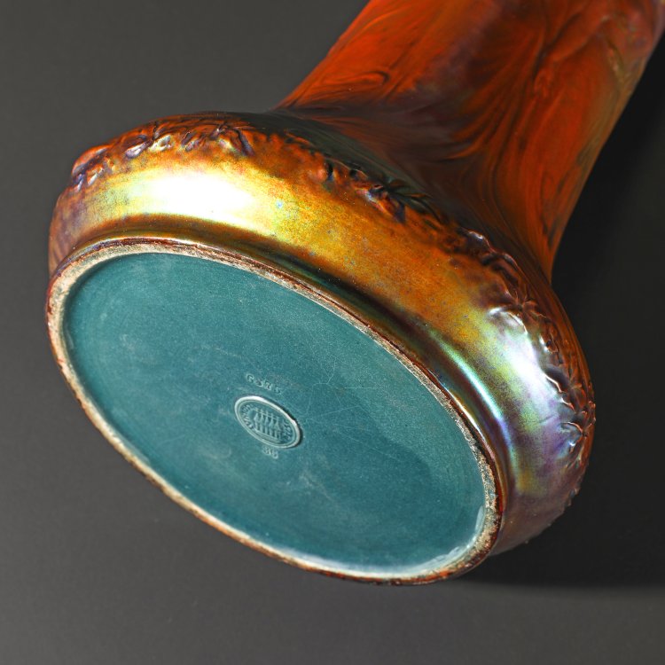 Bild 6 zu Objekt, Vase mit Reigen, um 1902, Zsolnay, Vilmos, P&eacute;cs, K-14 133