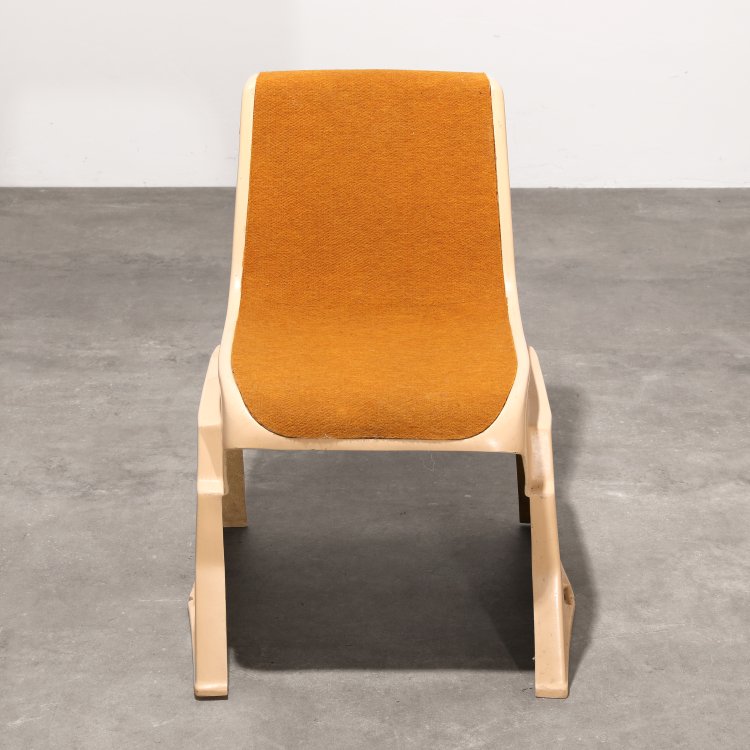 Bild 2 zu Objekt, 4 stackable chairs for the Oberwart Church Center in Burgenland, K-14 436