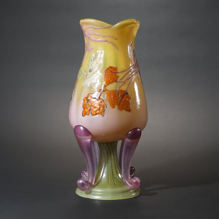 Bild 3 zu Objekt, Marqueterie-Vase Ancolies, 1902, Emile Gall&eacute;, Gall&eacute;, Nancy, K-14 71