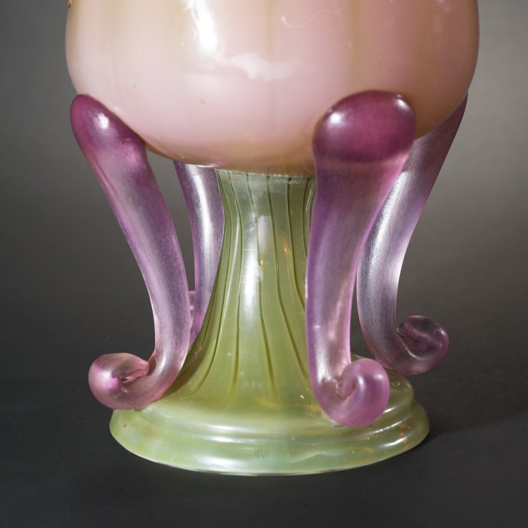 Bild 5 zu Objekt, Marqueterie-Vase Ancolies, 1902, Emile Gall&eacute;, Gall&eacute;, Nancy, K-14 71
