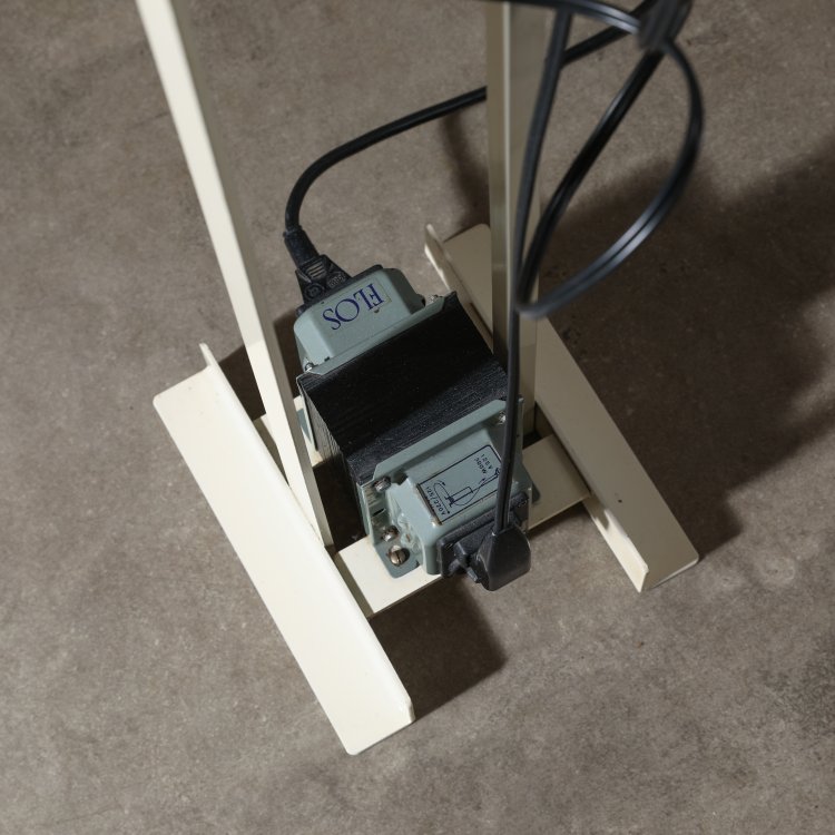 Bild 2 zu Objekt, Stehleuchte Modell Toio, Achille Castiglioni, Flos, K-14 559