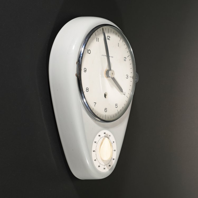 Hauptbild zu Objekt, Ktchen clock Wall clock, Max Bill,Ernst Moeckl, Gebr. Junghans AG, K-14 406