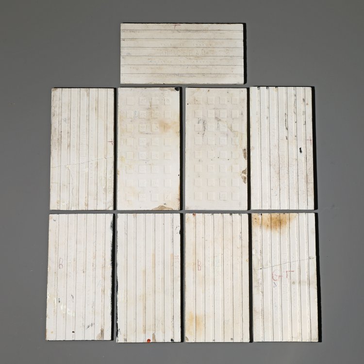 Bild 4 zu Objekt, 9 Fliesen, Roger Capron, K-14 203