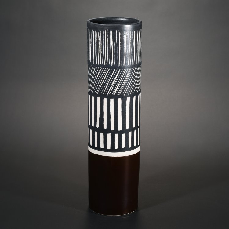 Hauptbild zu Objekt, Limited, cylindrical vase from the Rocchetti series, Ettore Sottsass, Bitossi, K-14 607