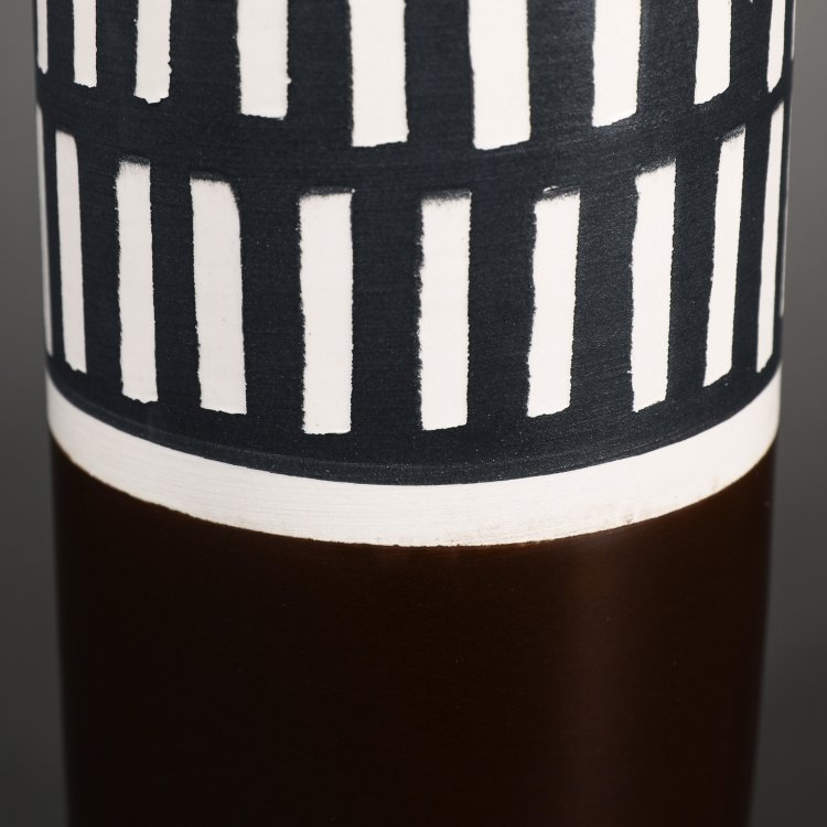 Bild 1 zu Objekt, Limited, cylindrical vase from the Rocchetti series, Ettore Sottsass, Bitossi, K-14 607