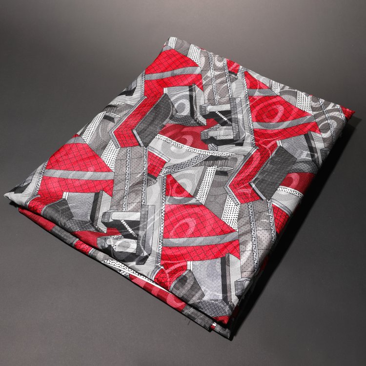 Hauptbild zu Objekt, Lange Seidenstoffbahn, Ettore Sottsass, K-14 625