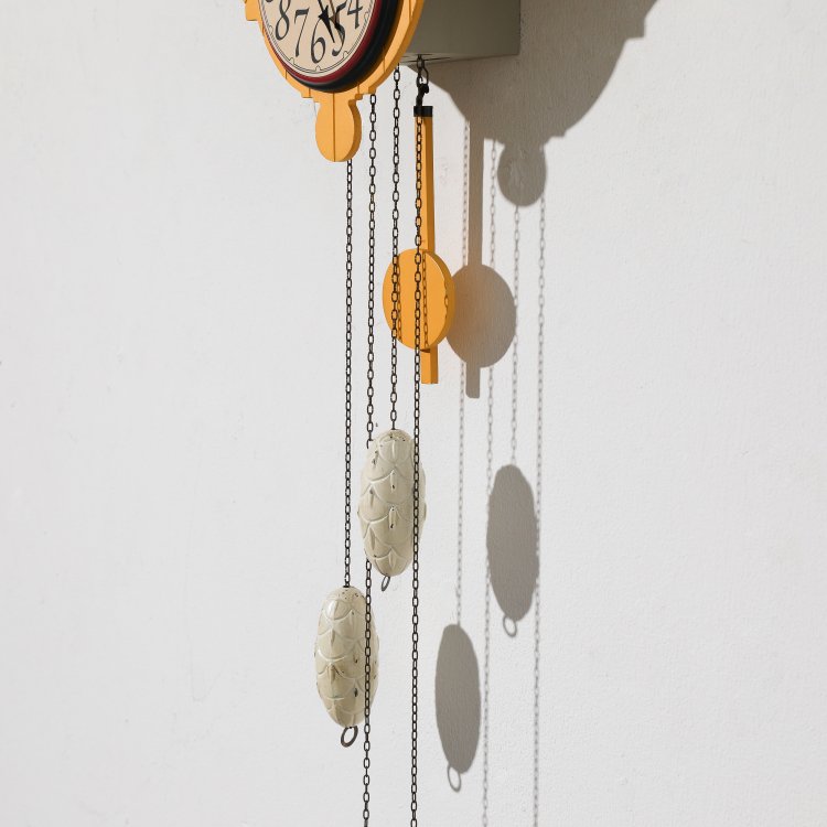 Bild 3 zu Objekt, Wall clock model Cukoo Clock, Robert Venturi, Alessi, K-14 652