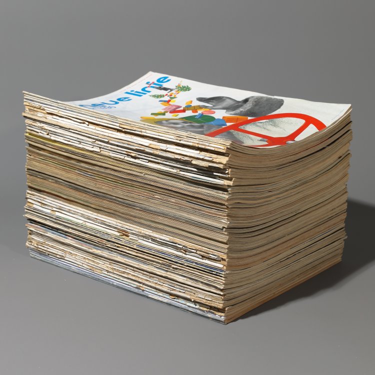 Bild 3 zu Objekt, 67 issues of the illustrated magazine 'Die Neue Linie' from the years 1930, 1931, 1933-1938, Herbert Bayer,L&aacute;szl&oacute; Moholy-Nagy, Otto Beyer Verlag, Leipzig, K-14 390