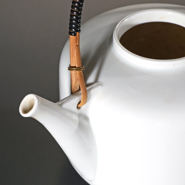 Bild 1 zu Objekt, Teekanne, Gerhard Marcks, K-14 123