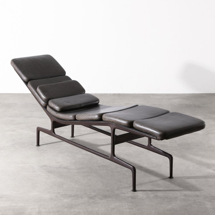 Hauptbild zu Objekt, Lounger Model Soft Pad Chaise ES 106, Charles & Ray Eames, Vitra, K-14 486