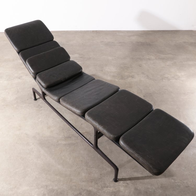 Bild 1 zu Objekt, Lounger Model Soft Pad Chaise ES 106, Charles & Ray Eames, Vitra, K-14 486