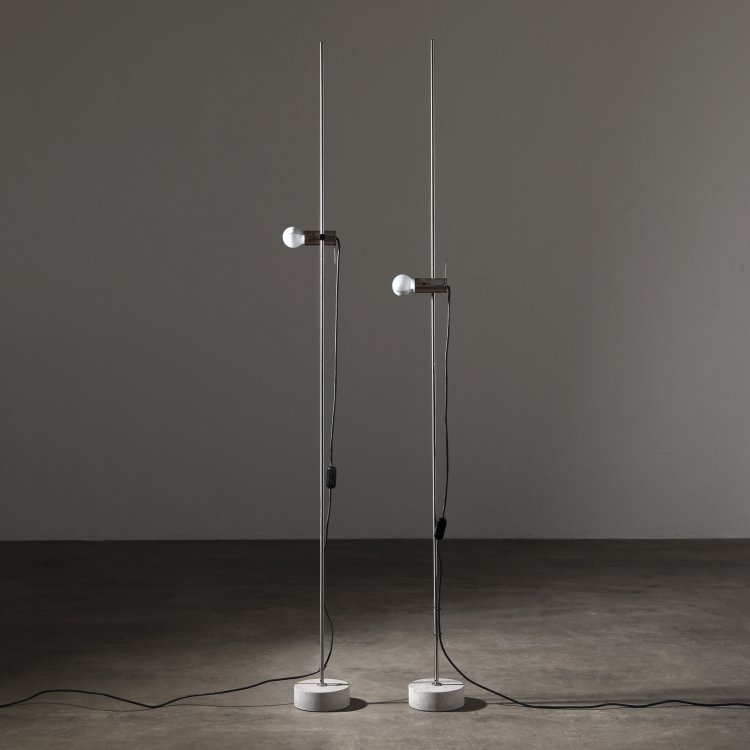 Hauptbild zu Objekt, 2 floor lamps model 387, Tito Agnoli, O-Luce, K-14 563