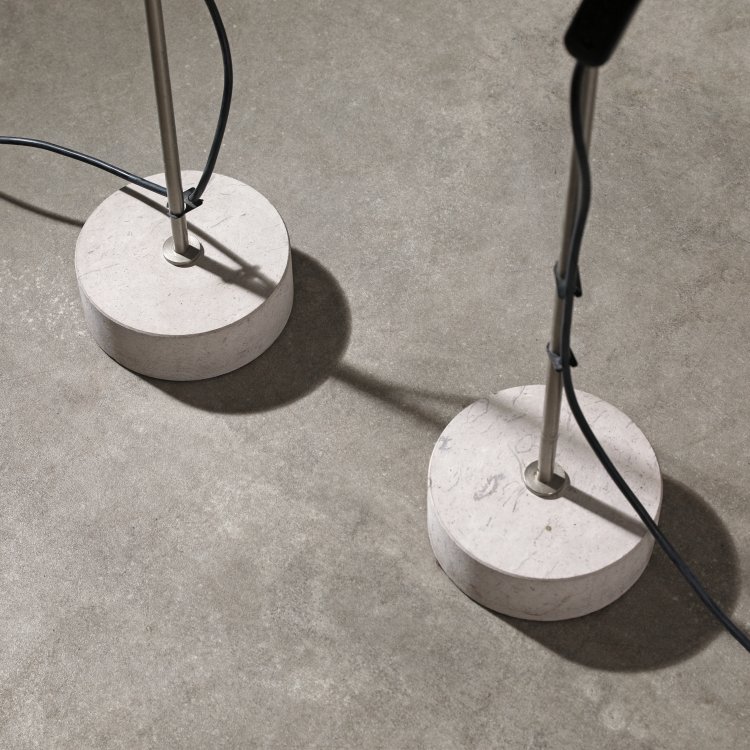 Bild 2 zu Objekt, 2 floor lamps model 387, Tito Agnoli, O-Luce, K-14 563
