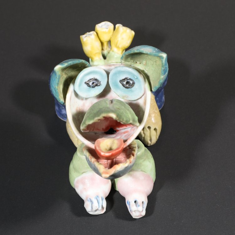 Bild 1 zu Objekt, Monster, Beate Kuhn, K-14 190