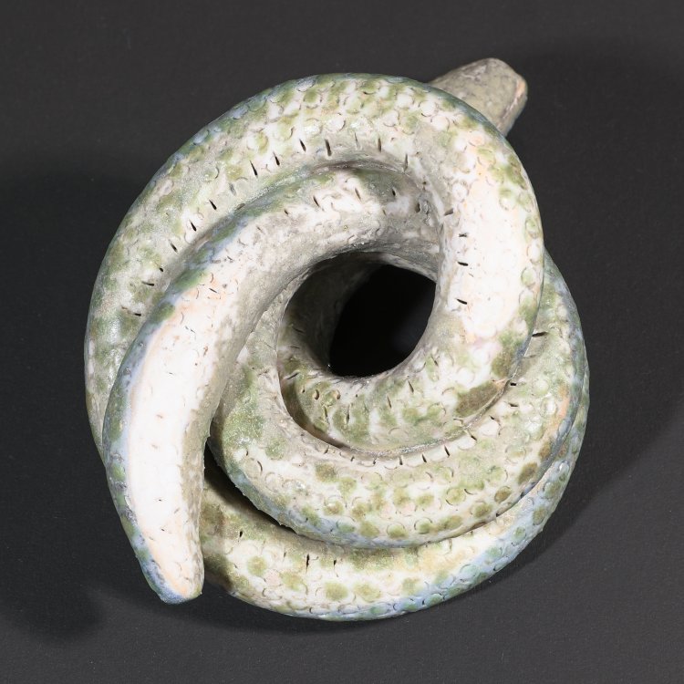 Bild 4 zu Objekt, Jahrestier Schlange, Beate Kuhn, K-14 183