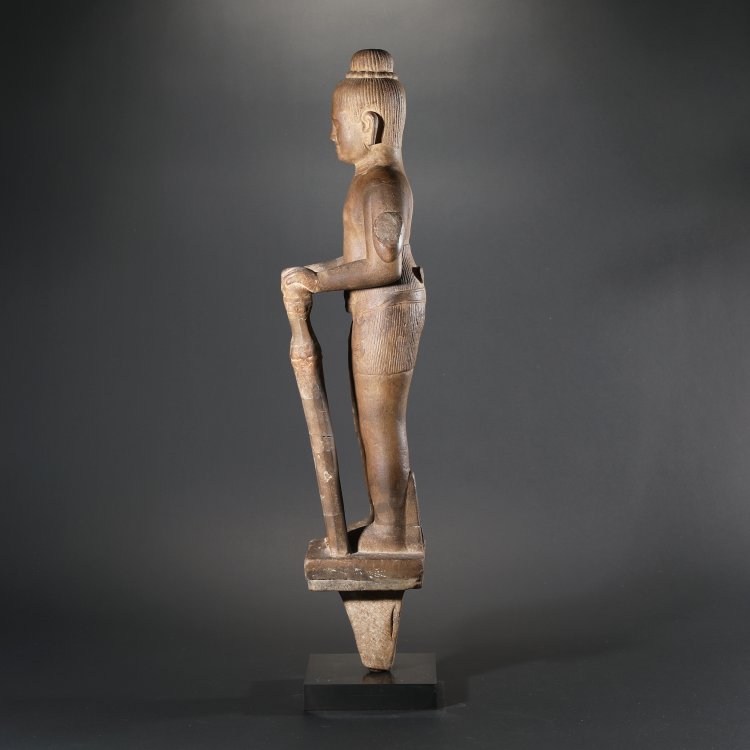 Bild 3 zu Objekt, Figur des vierarmigen Vishnu, K-14 6