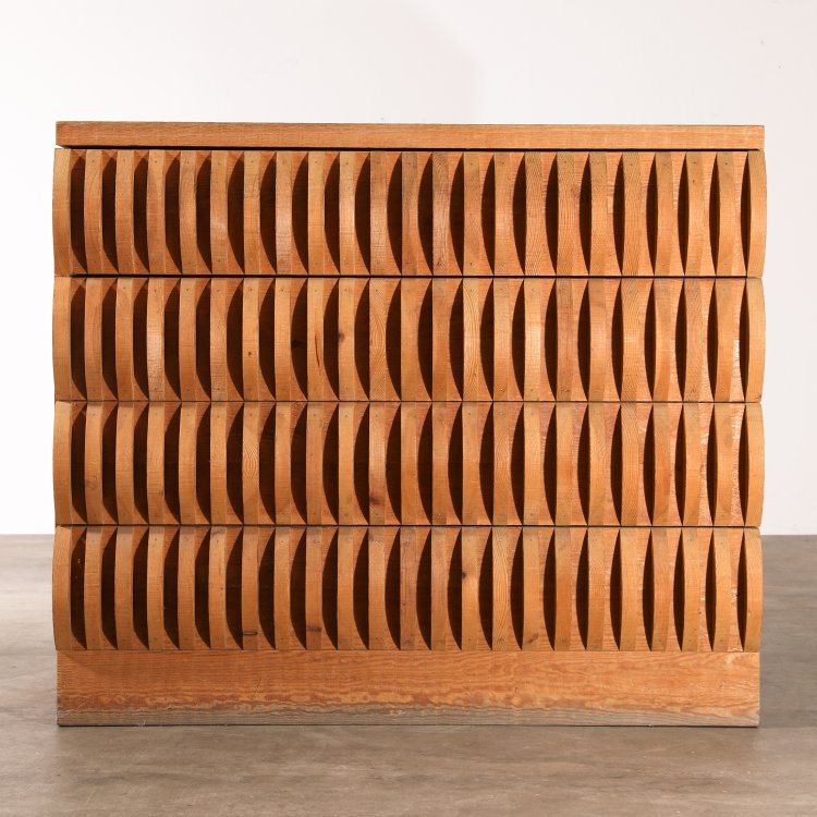 Bild 2 zu Objekt, Kommode aus der Annabella Serie, Mario Ceroli, Poltronova, K-14 597