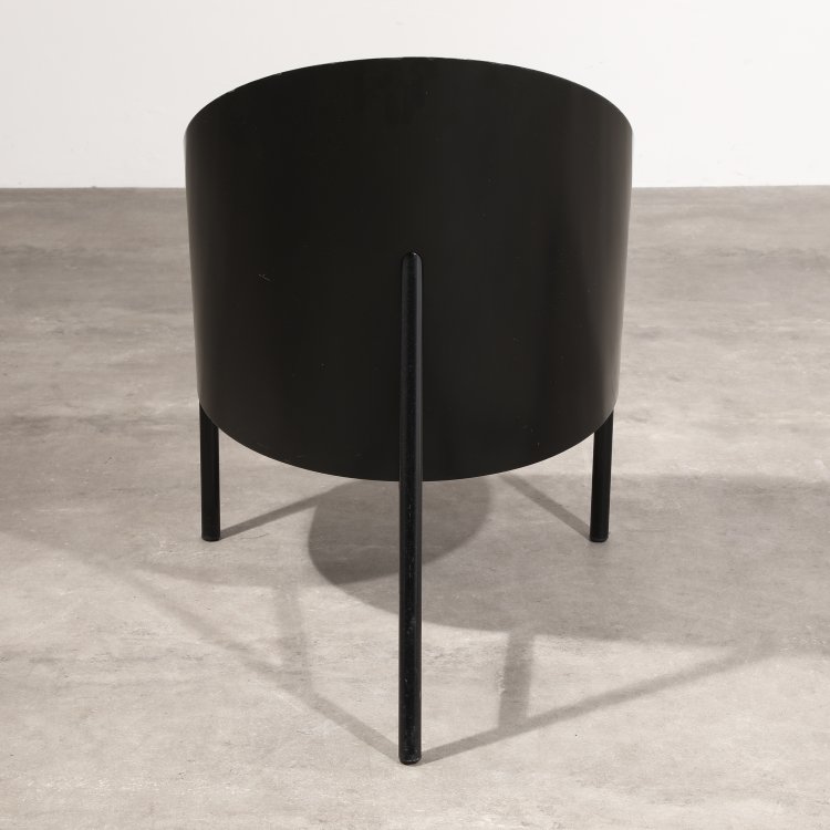 Bild 2 zu Objekt, Sessel Modell Pratfall, Philippe Starck, Driade, K-14 653