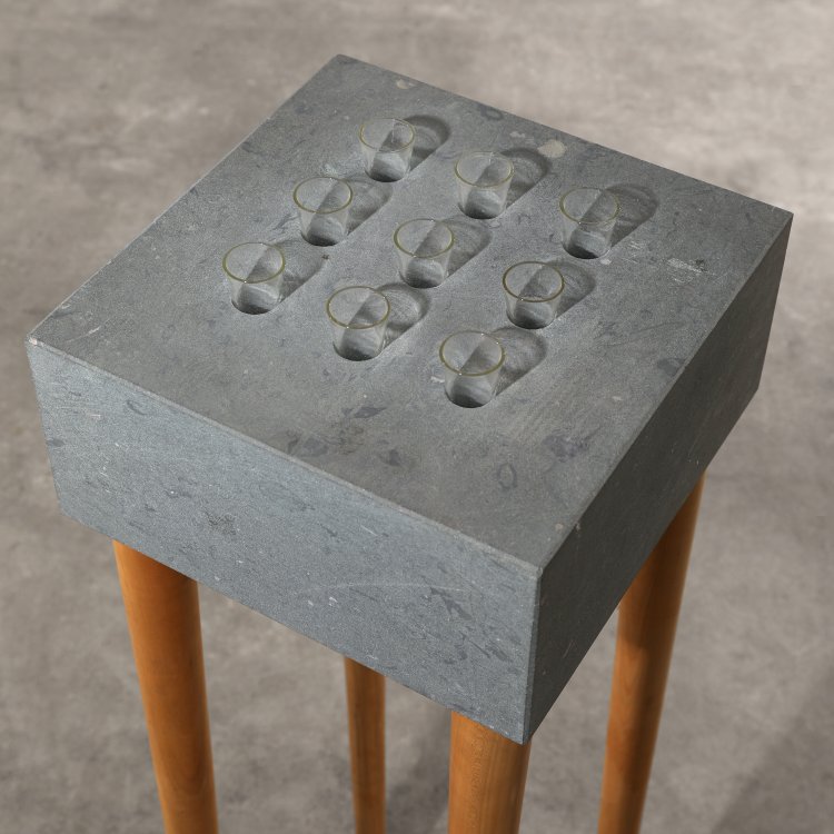 Bild 1 zu Objekt, Flower console / table / console vase, K-14 663