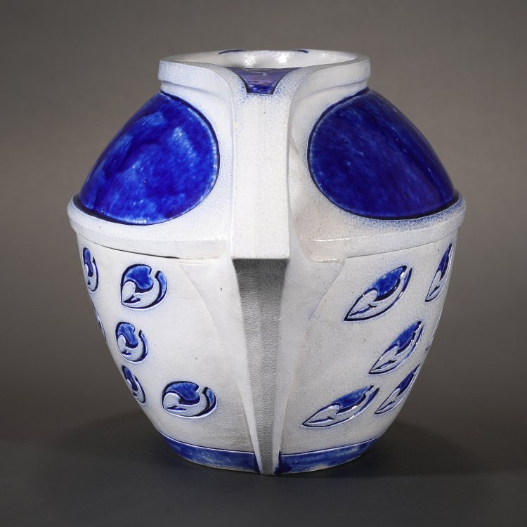 Bild 1 zu Objekt, Henkelvase, Erica von Scheel, Hanke, Reinhold, H&ouml;hr-Grenzhausen, K-14 129