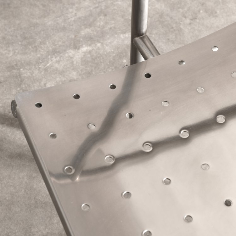 Bild 2 zu Objekt, Sessel Modell Dr. Sonderbar, Philippe Starck, XO, K-14 651