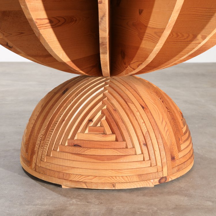 Bild 3 zu Objekt, Dining table model Rosa dei Venti from the Mobili nella Valle series, Mario Ceroli, Poltronova, K-14 596