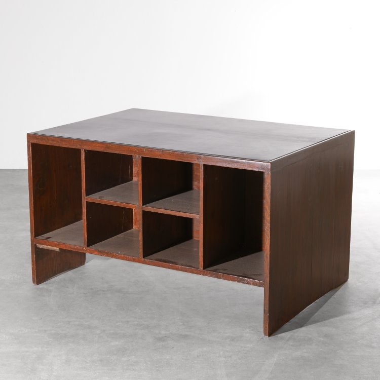 Bild 4 zu Objekt, Schreibtisch / Clerk's Desk aus dem High Court in Chandigarh, Pierre Jeanneret, K-14 447