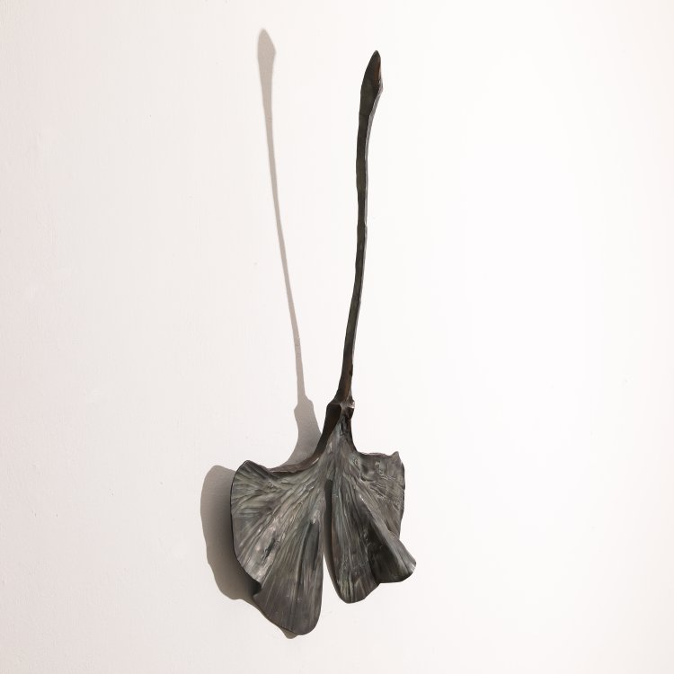 Bild 2 zu Objekt, Ginkgo leaf, metal sculpture, Lothar Klute, K-14 226