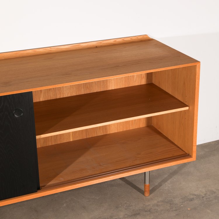 Bild 3 zu Objekt, Sideboard Model Trianale AV01, Arne Vodder, Snedkergaarden, K-14 522