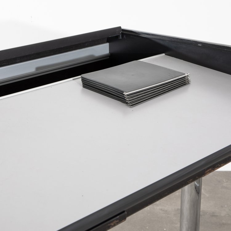 Bild 3 zu Objekt, Action Office Rolltop Standing Desk + Work Chair Model Perch, George Nelson, Herman Miller, K-14 494