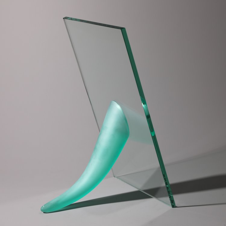 Bild 2 zu Objekt, Vase Modell Une &Eacute;tranget&eacute; contre un mur, Philippe Starck, Daum, K-14 649