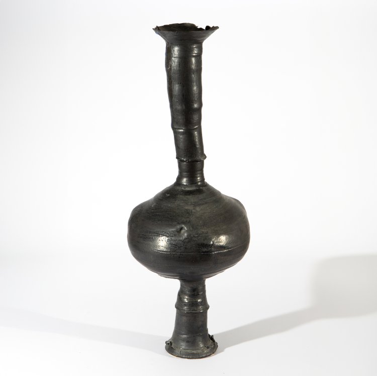 Bild 4 zu Objekt, Tall sculptural vase, Colin Gory, K-14 213