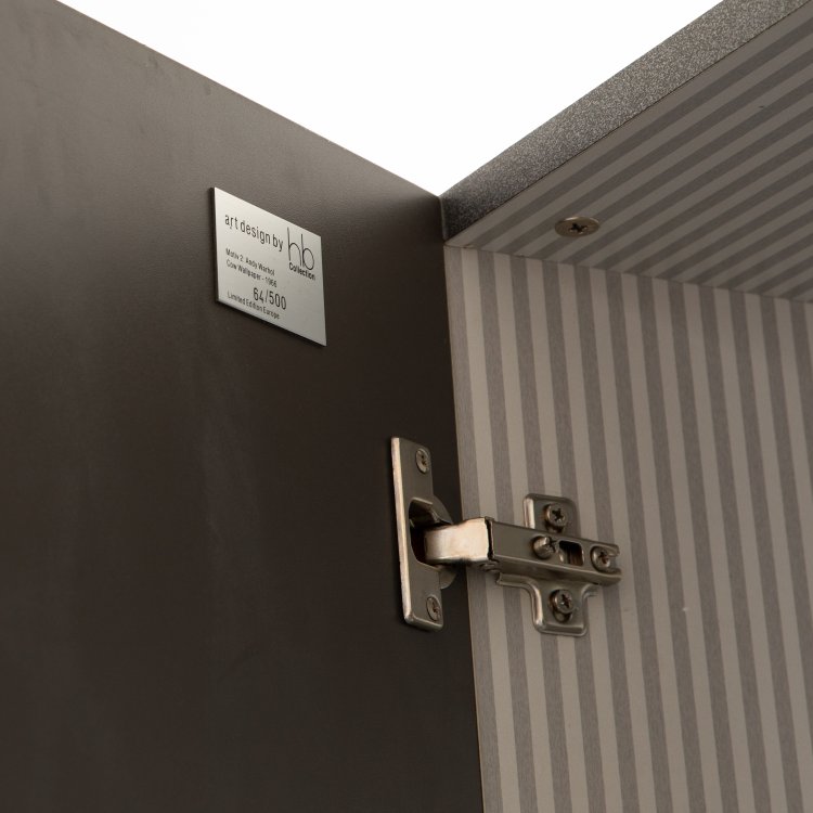 Bild 5 zu Objekt, Cabinet with the motif Cow Wallpaper, Andy Warhol, hb Collection, K-15 601