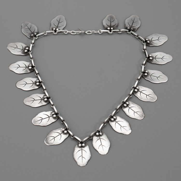 Bild 2 zu Objekt, Necklace, Georg Jensen, K-15 60