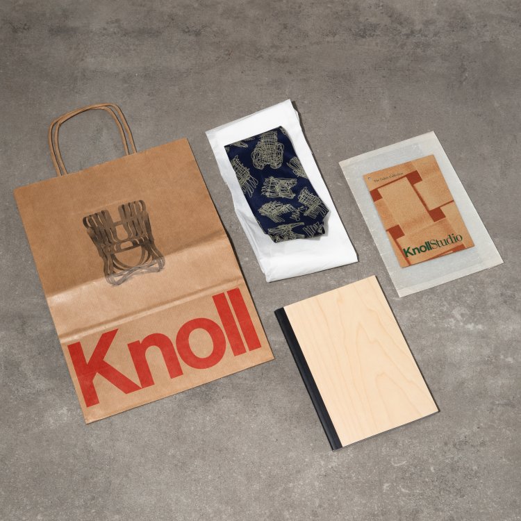 Bild 7 zu Objekt, Armlehnstuhl Modell Cross Check + Katalog + Krawatte, Frank O. Gehry, Knoll International, K-15 634